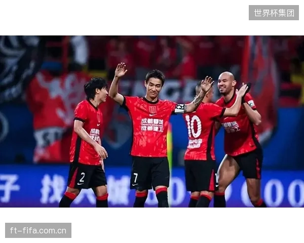 新星王钰栋身价飙升至150万欧，与塞尔吉尼奥并列本土球员身价榜首。